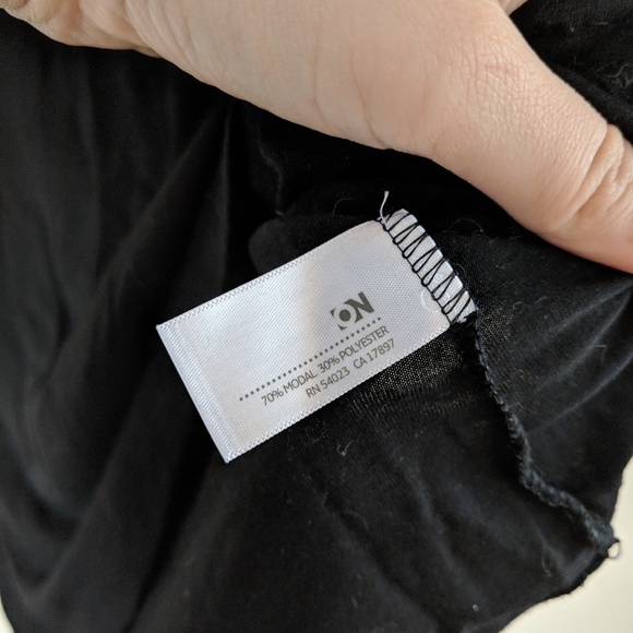 4/$20 Old Navy bubble sleeve top sz M - Picture 4 of 4